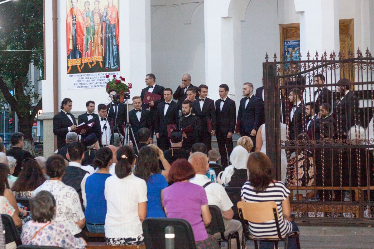 Seară duhovnicească și concert coral 52730