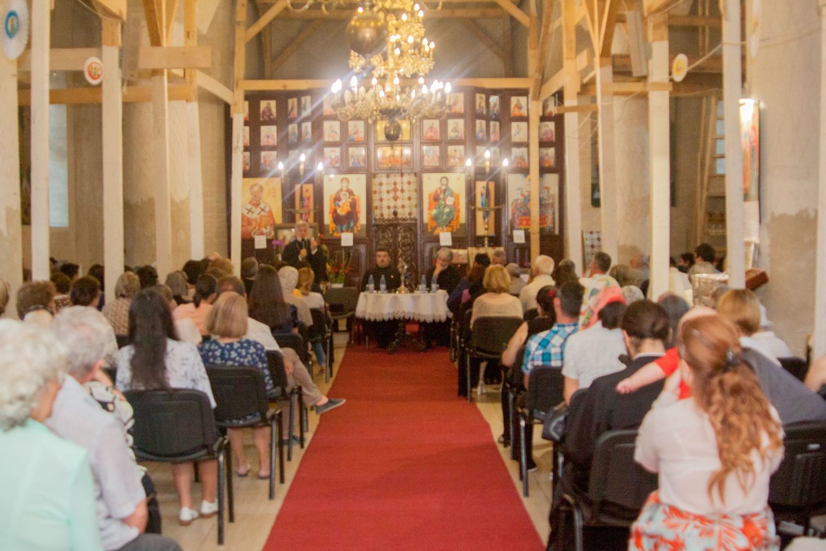 Seară duhovnicească și concert coral 52731