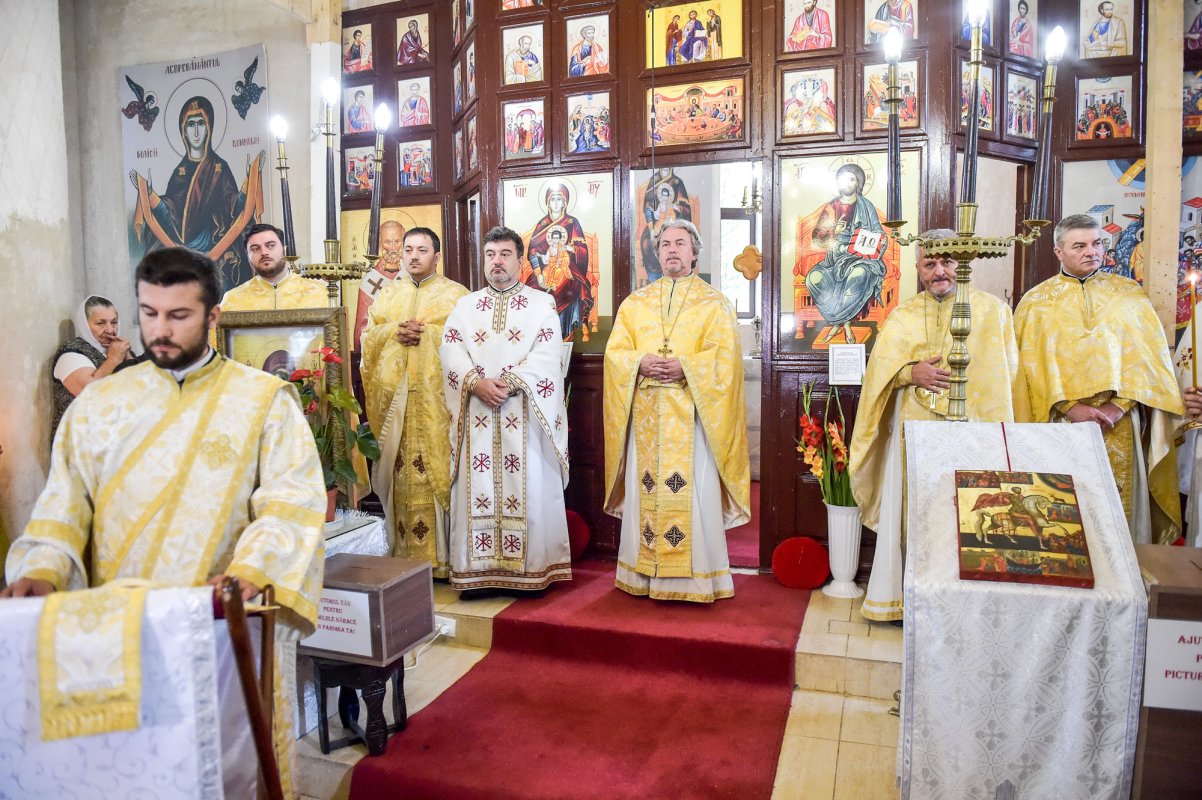 Sărbătoarea Parohiei Iancu Vechi-Mătăsari 52664