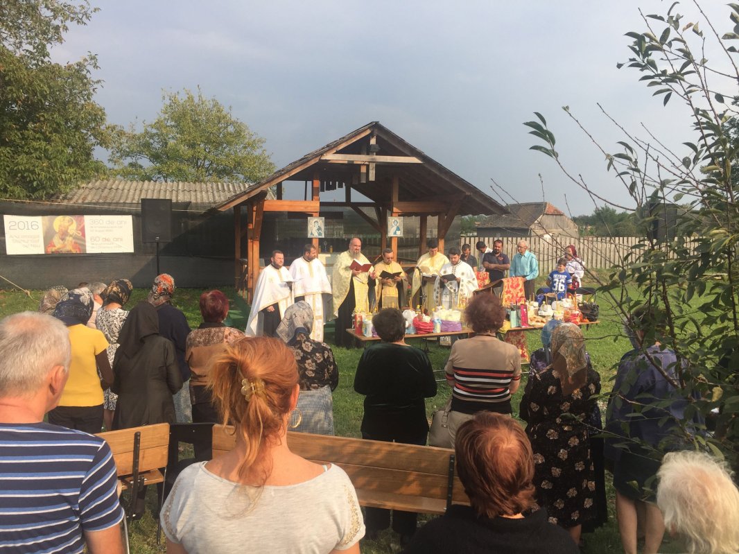 Sfântul Iosif cel Nou, prăznuit la el acasă 52650