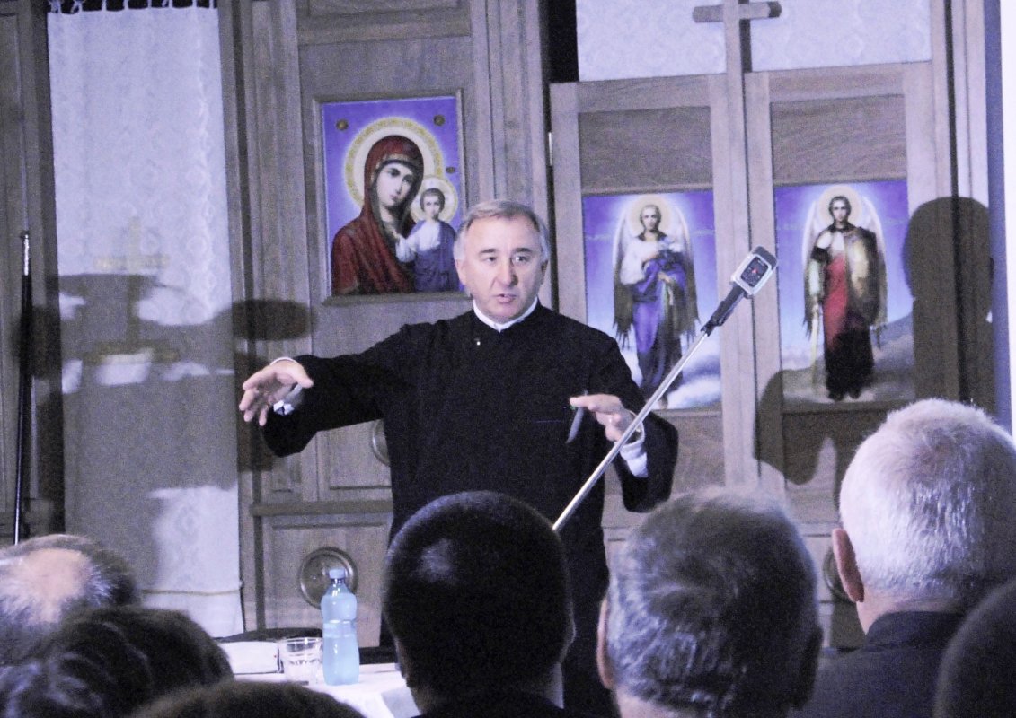 Simpozionul Internaţional al Bibliștilor Nou-testamentari 52485