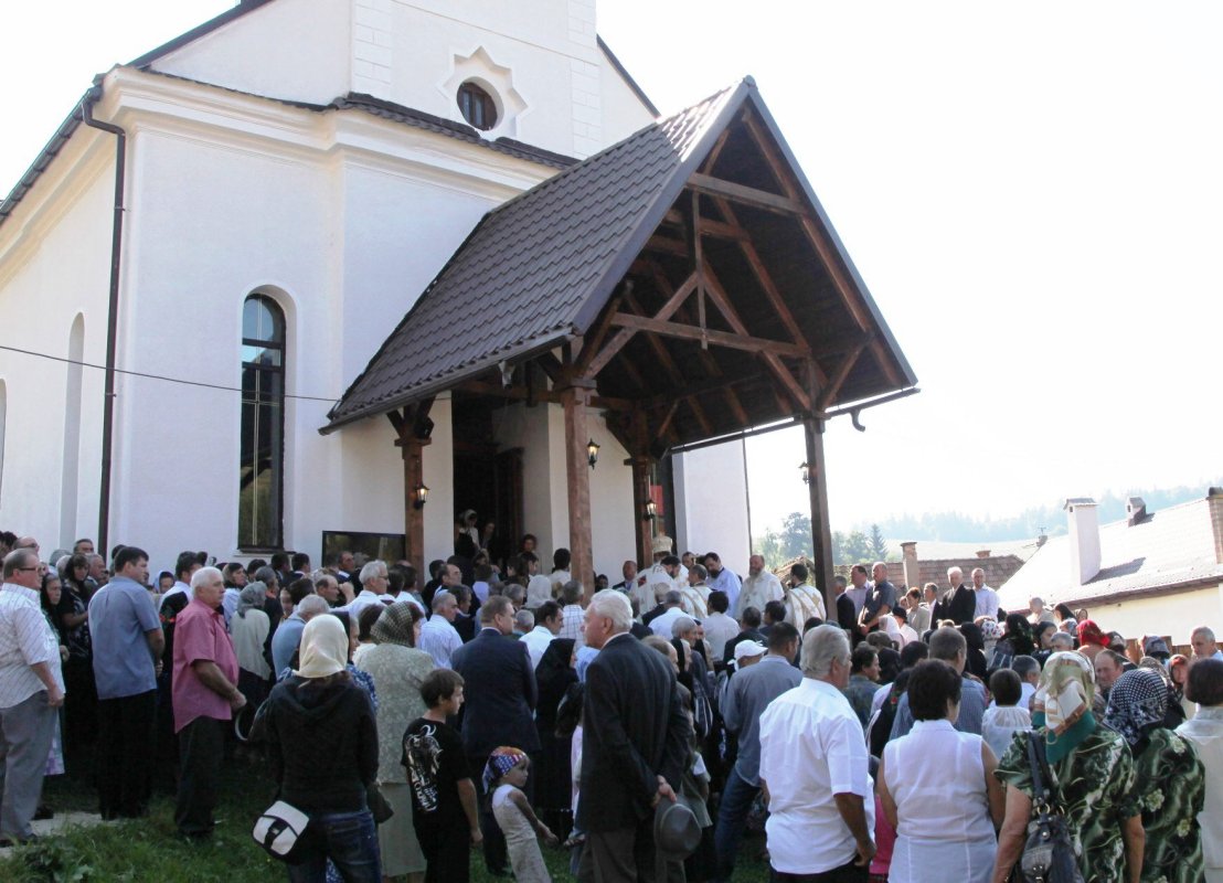 Slujiri arhiereşti în Transilvania 52366