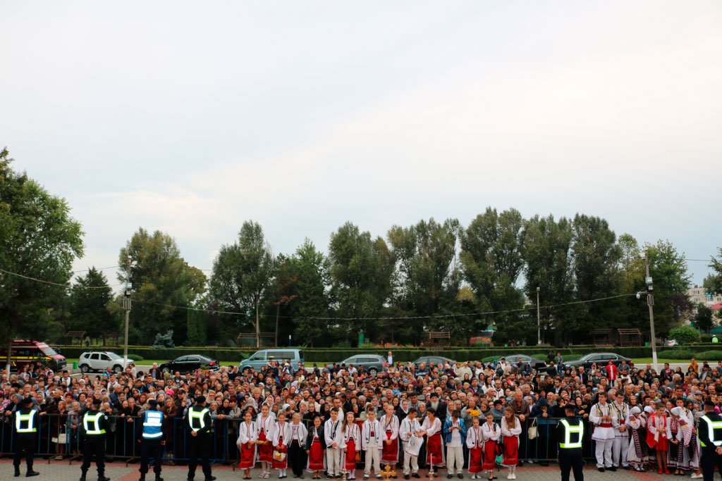 Sfințire la catedrala din Slobozia 52267