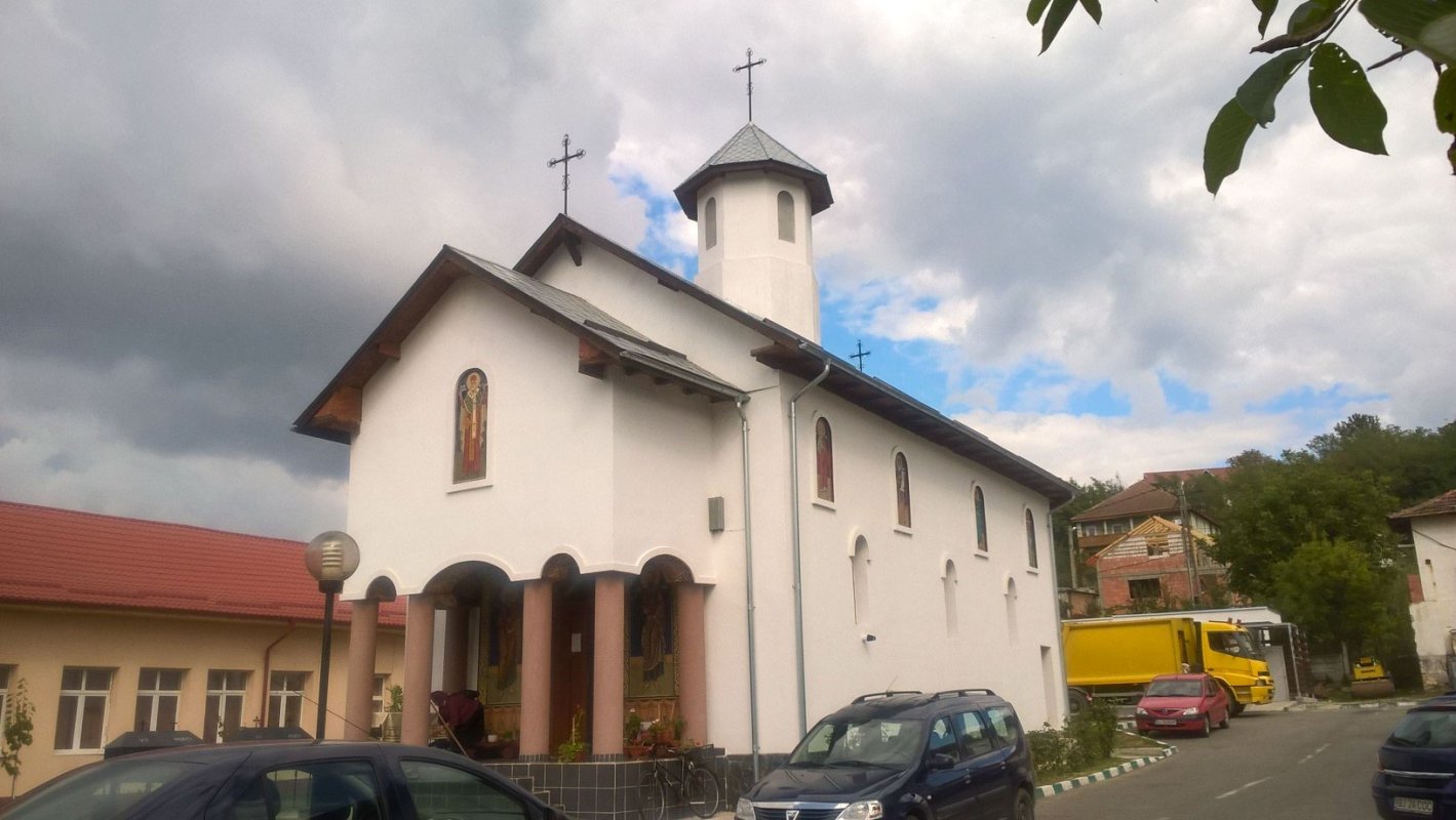 Simpozion Naţional de Teologie la Cărbuneşti 52192