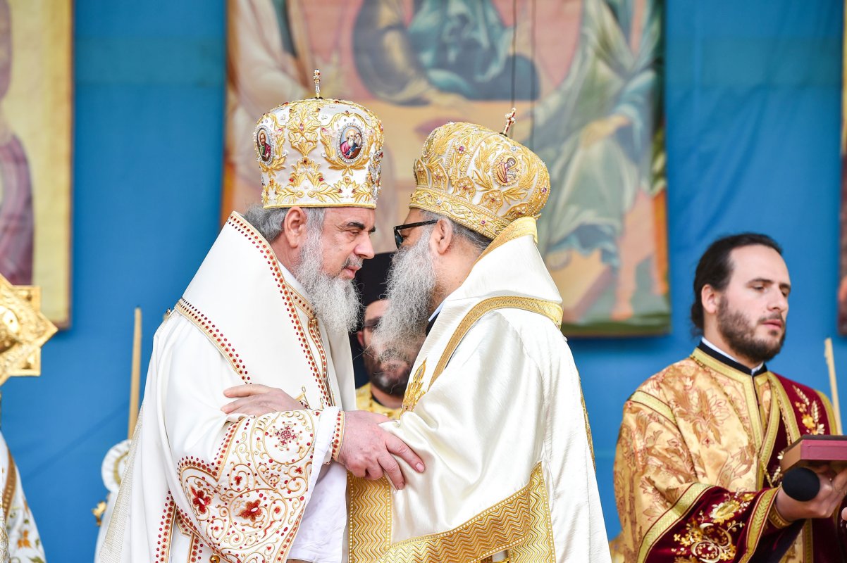 Zile binecuvântate de brațele cerești ale Sfântului Antim 52140