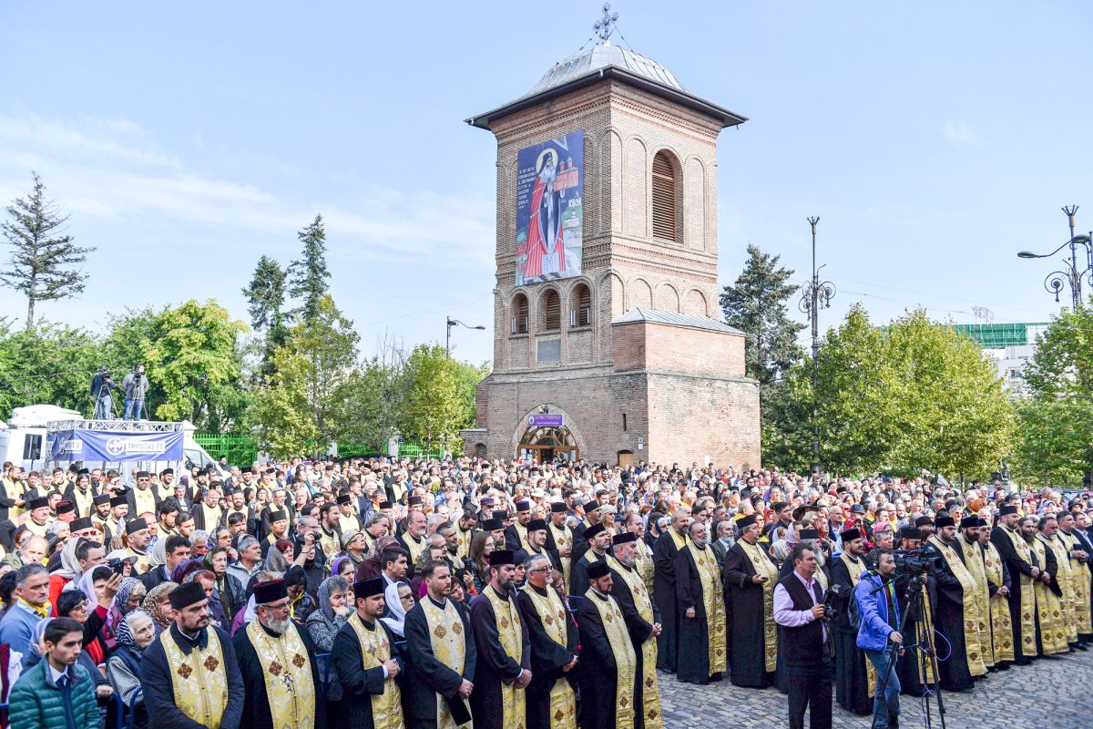 Zile binecuvântate de brațele cerești ale Sfântului Antim 52145