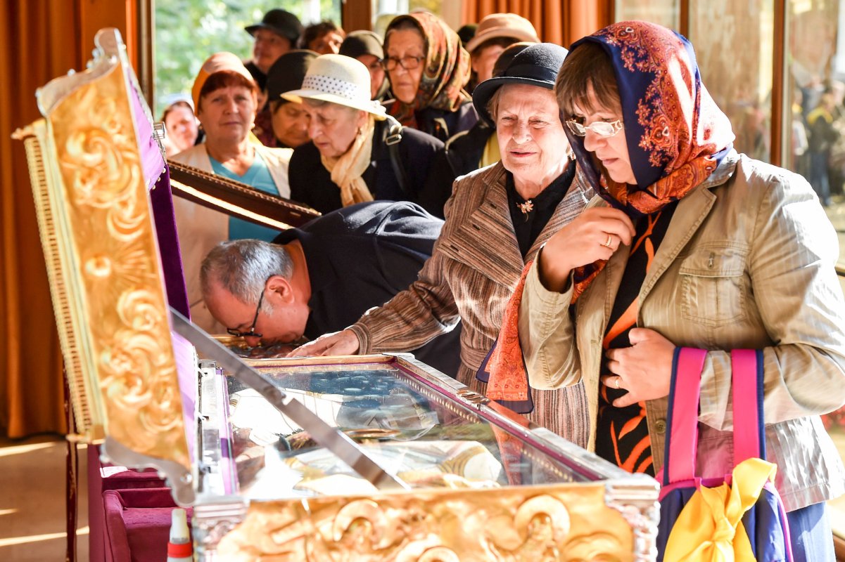 Zile binecuvântate de brațele cerești ale Sfântului Antim 52147