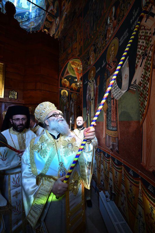 A fost târnosită biserica unei noi mănăstiri a Sfântului Antim 52081