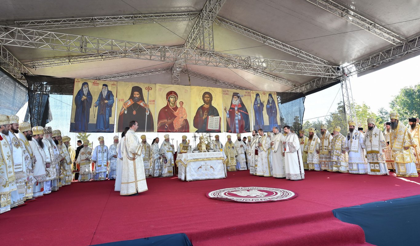 A fost târnosită biserica unei noi mănăstiri a Sfântului Antim 52083