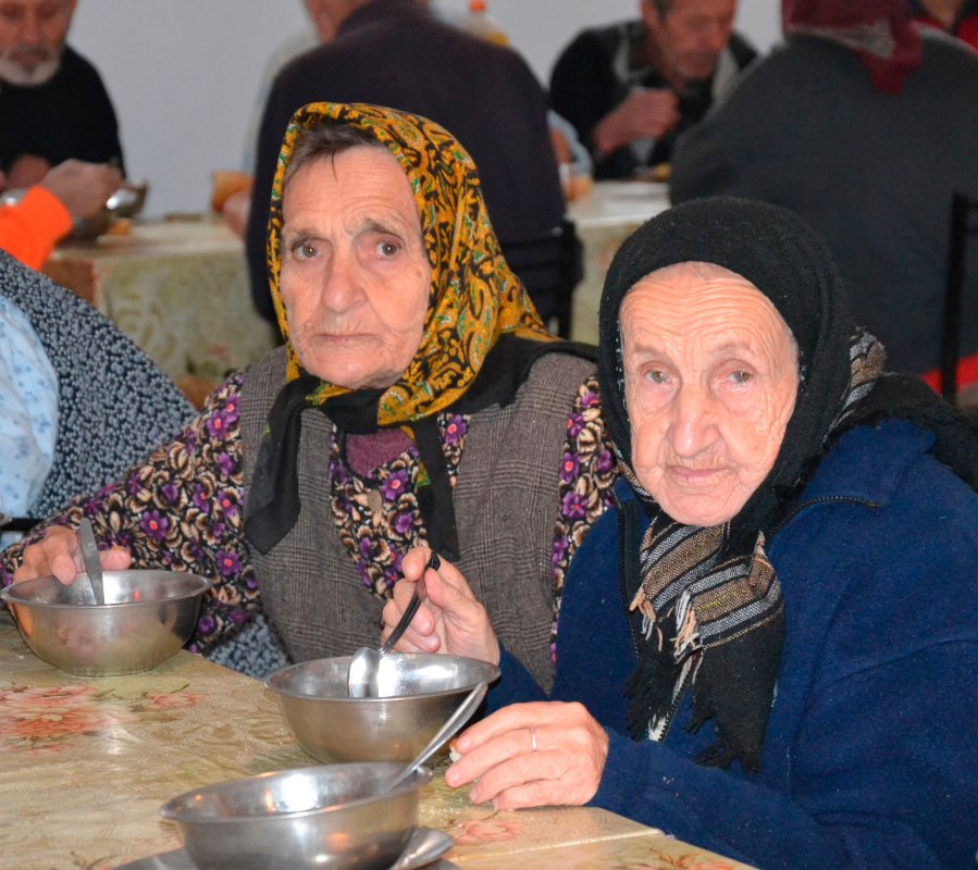 Mănăstirea Bogdănești, limanul bătrâneților liniștite 52107