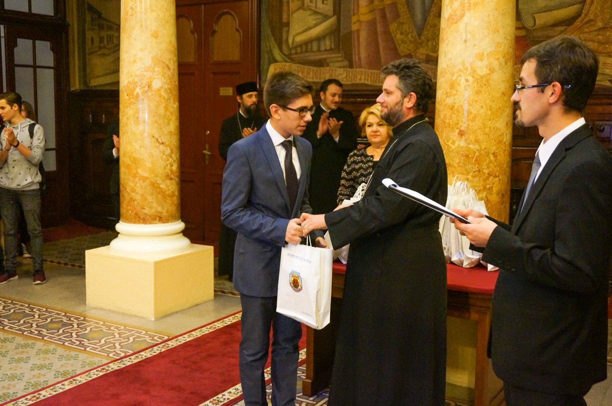 Proiect educativ pentru tineri 52037