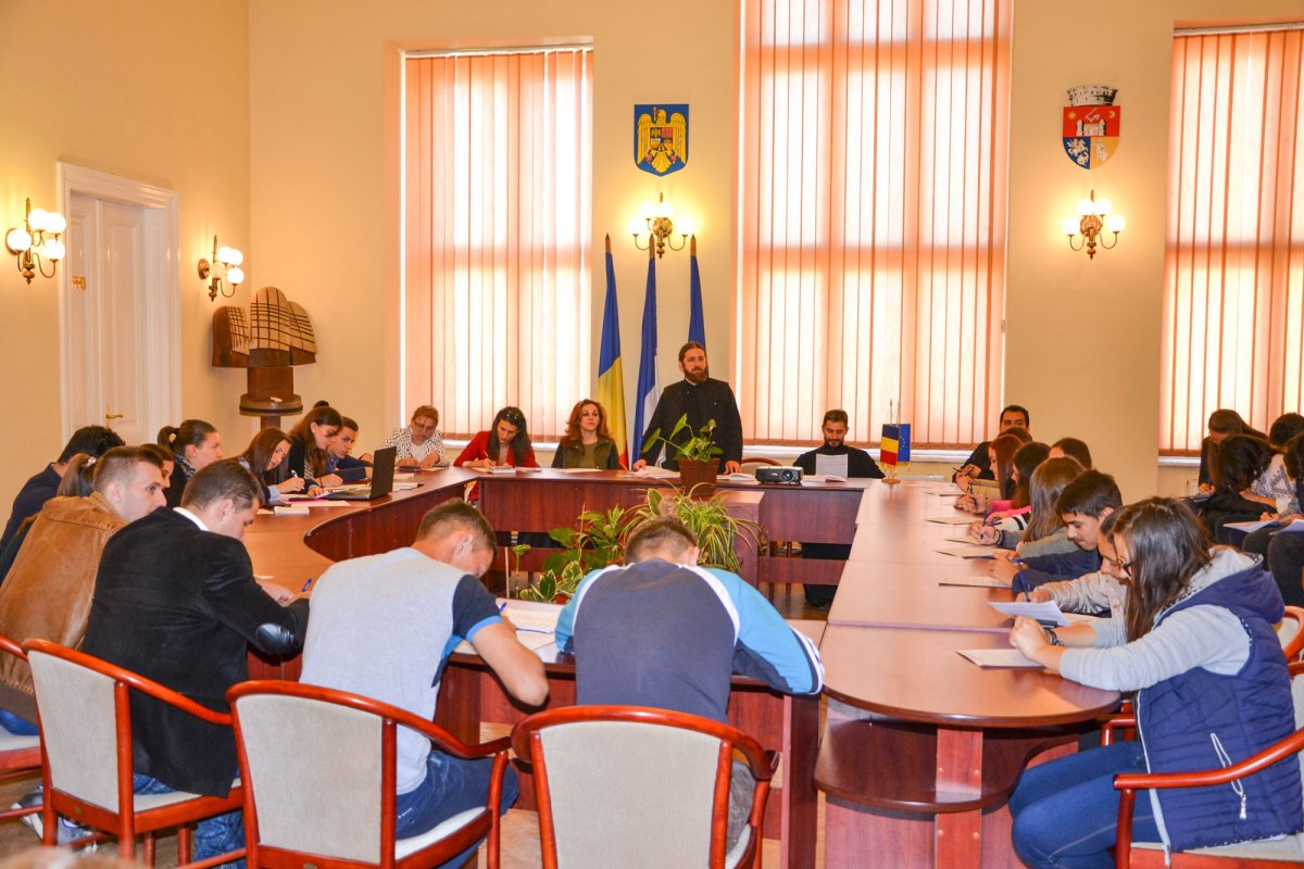 Tinerii în Biserică, la Caransebeș 52016