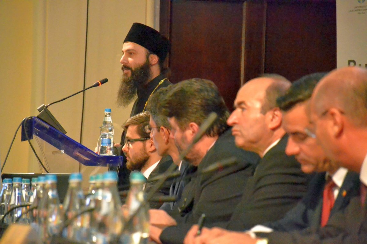  „Omul nu poate fi redus la o minte care cugetă“ 51891