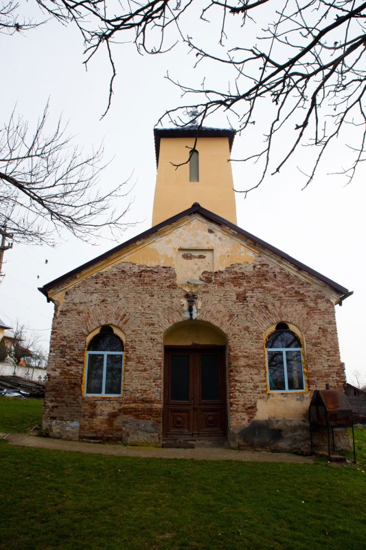 Parohia Vela, aşezarea cu două biserici 51916