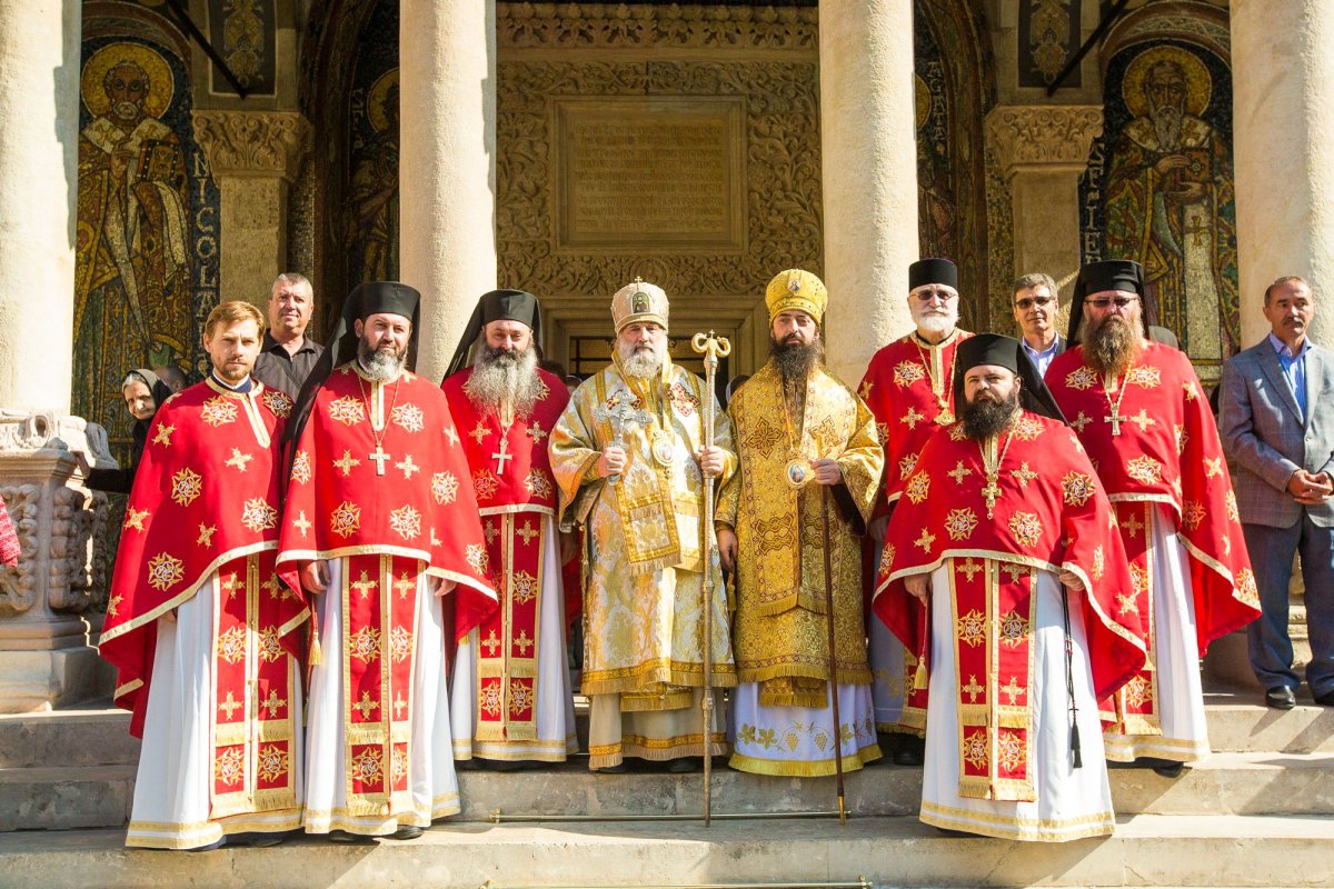 „Pentru creştini există o singură patrie - Biserica” 51875