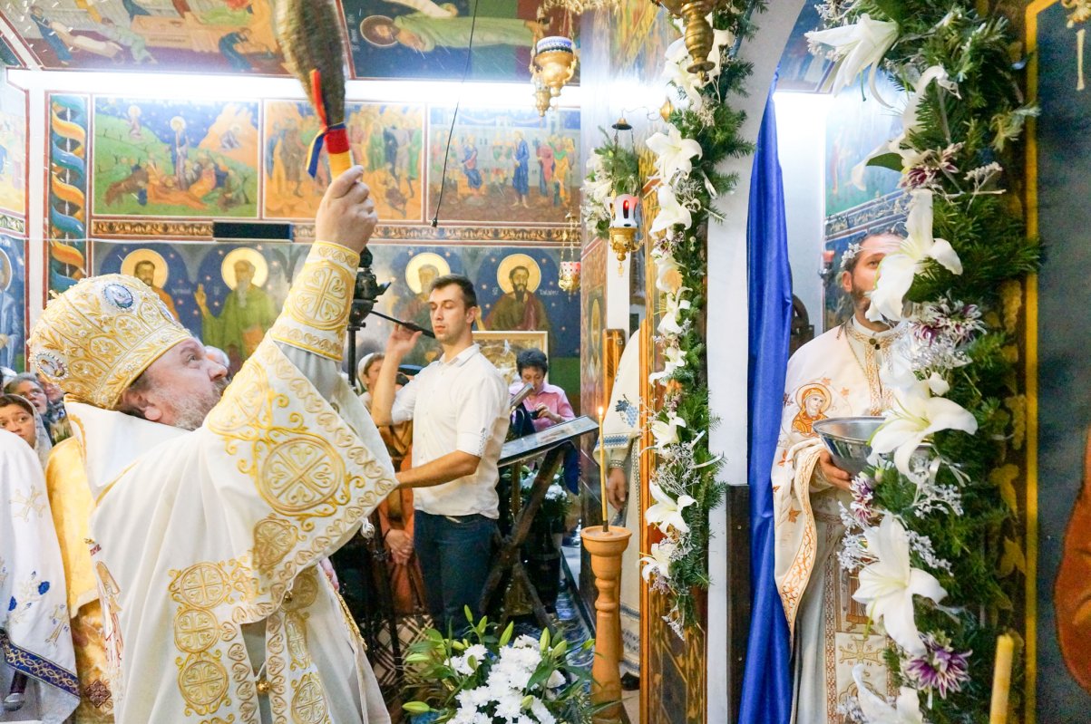 Sfinţire de paraclis la Spitalul de Urgență Ploiești 51805