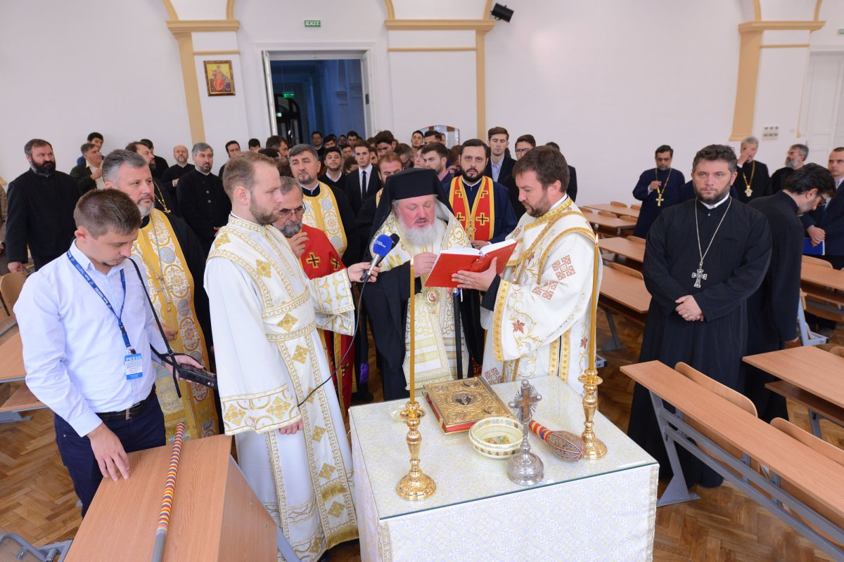 Studenții teologi au început anul universitar 51785