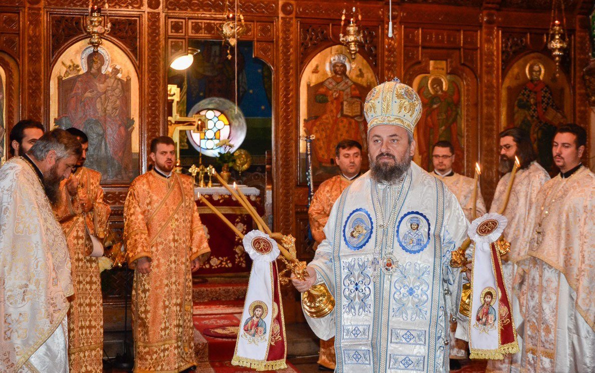 Târnosiri, hramuri și binecuvântări arhierești 51761