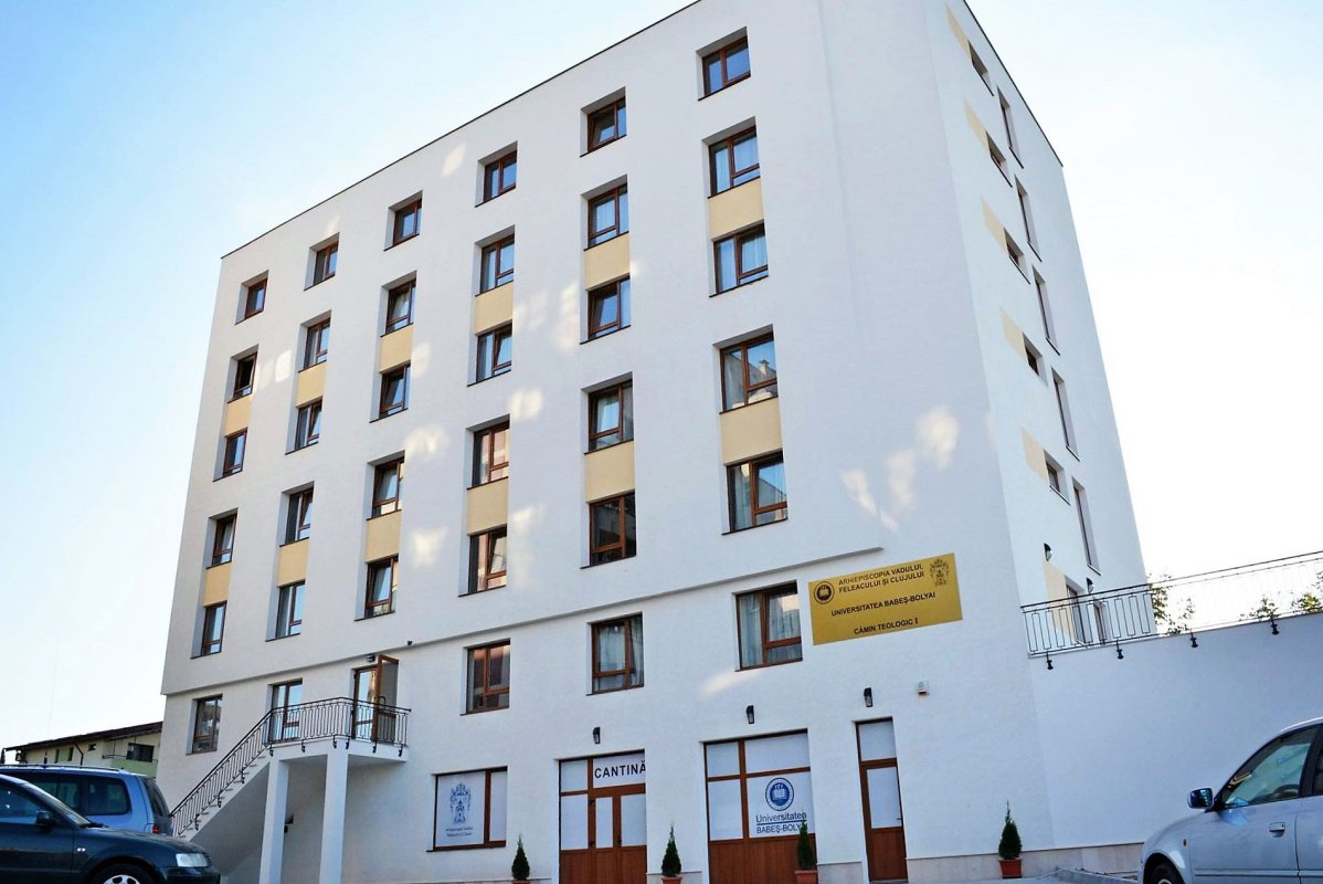 Festivități și slujbe la începutul noului an universitar, în Transilvania 51700