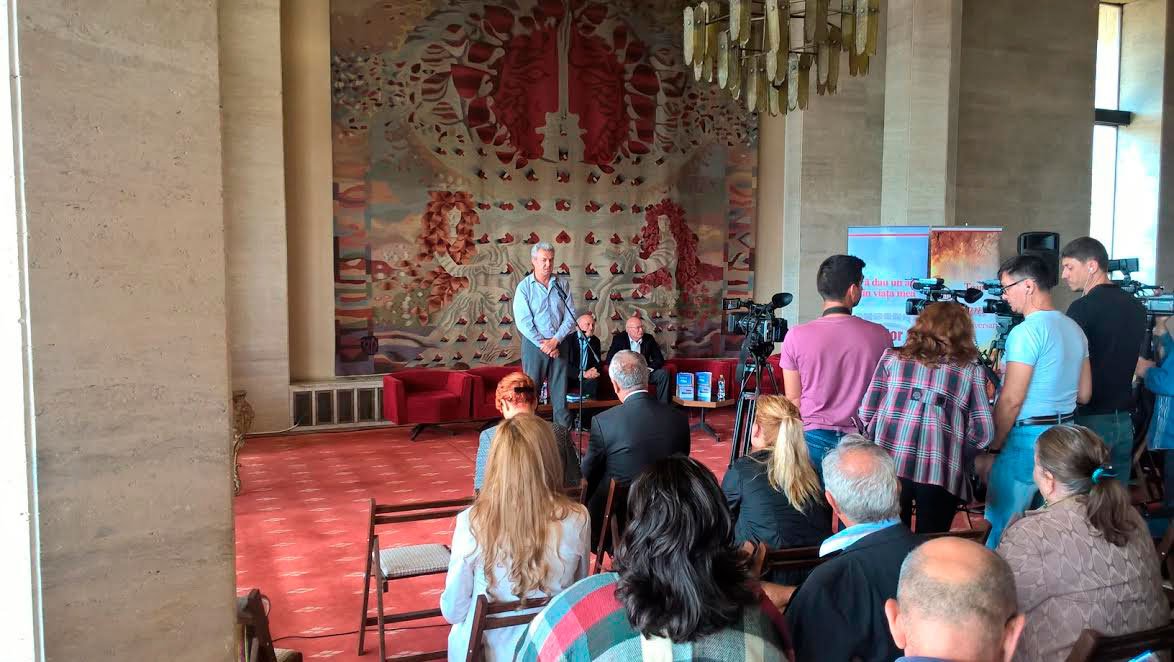 Lansare de carte la Teatrul Naţional din Craiova 51710