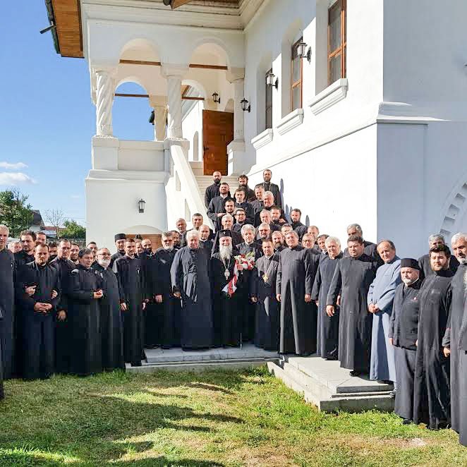 Conferinţe preoţeşti în protopopiatele Târgu Jiu 51648