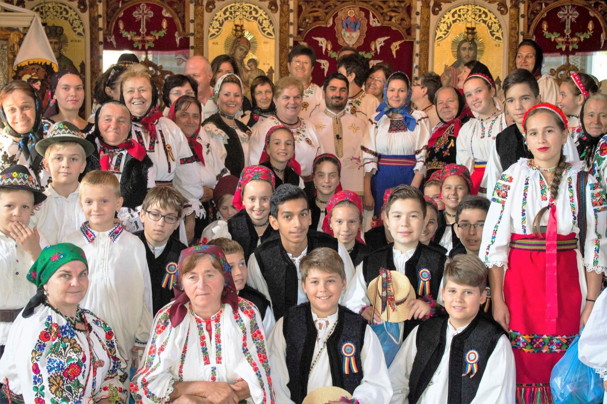 Șezătoare cu cântece și jocuri la Boiereni, Protopopiatul Lăpuş 51633