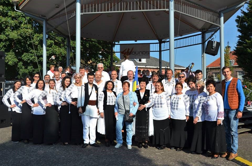 Corul „Arhanghelii” din Orăștie, în Olanda 51558