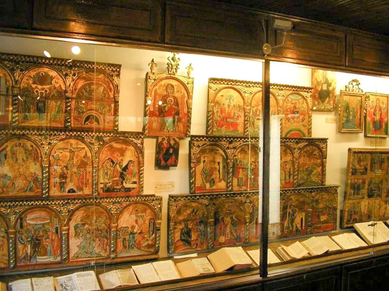 În grădina Maicii Domnului din Paleokastritsa 51591