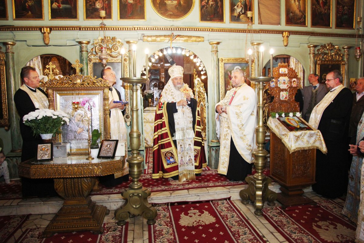 Instalarea noului paroh în Parohia Sibiu „Buna Vestire” I 51397