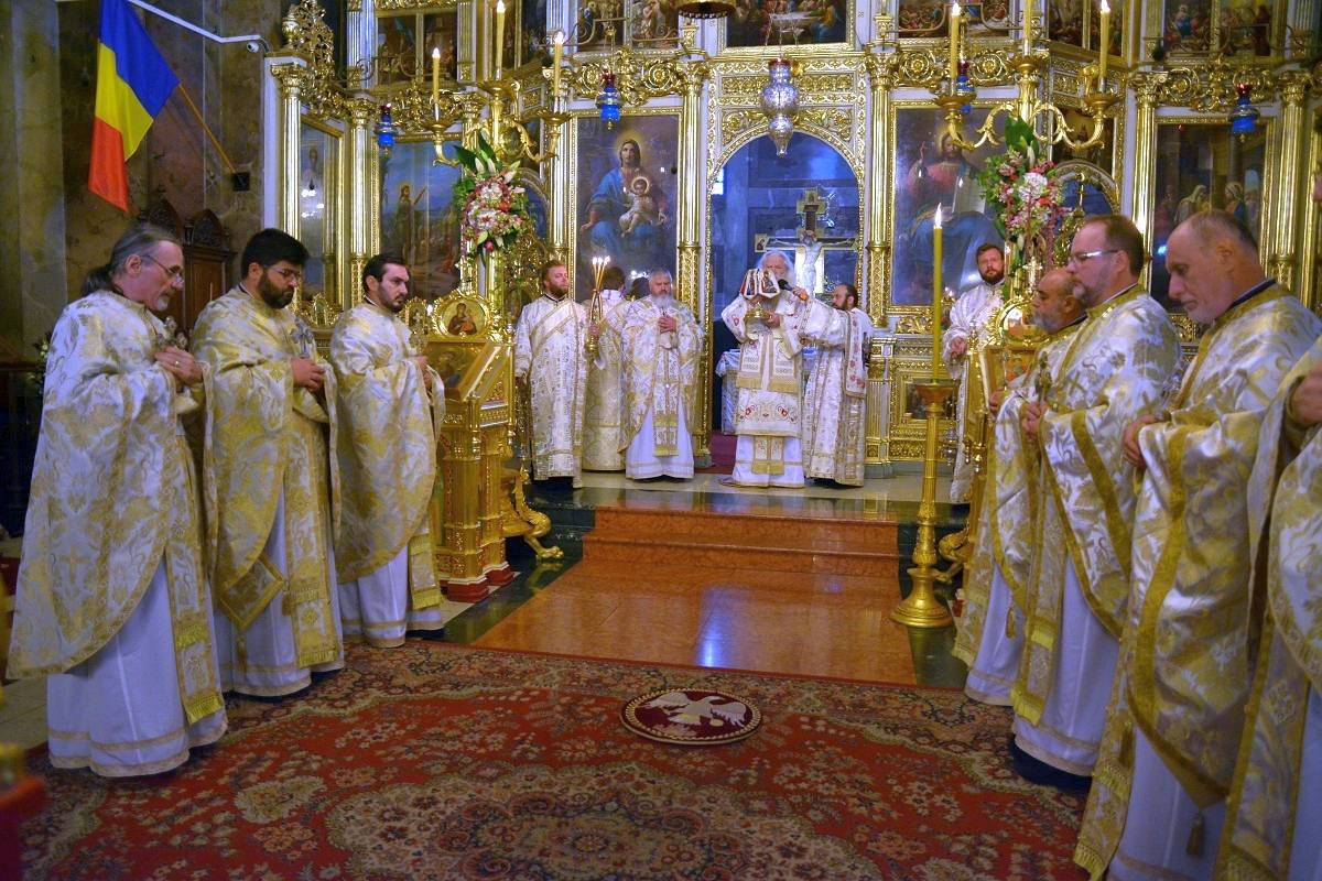 „Oamenii venerează sfintele moaşte din dorinţa de a se împlini sufleteşte“ 51346