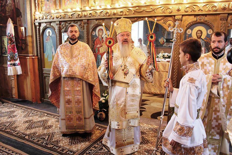 Sfinţiri şi binecuvântări arhiereşti în Duminica a 20-a după Rusalii 51391