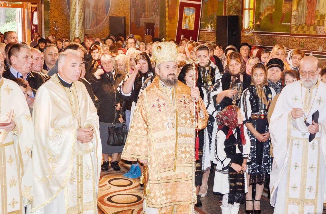 Sfinţiri şi binecuvântări arhiereşti în Duminica a 20-a după Rusalii 51392