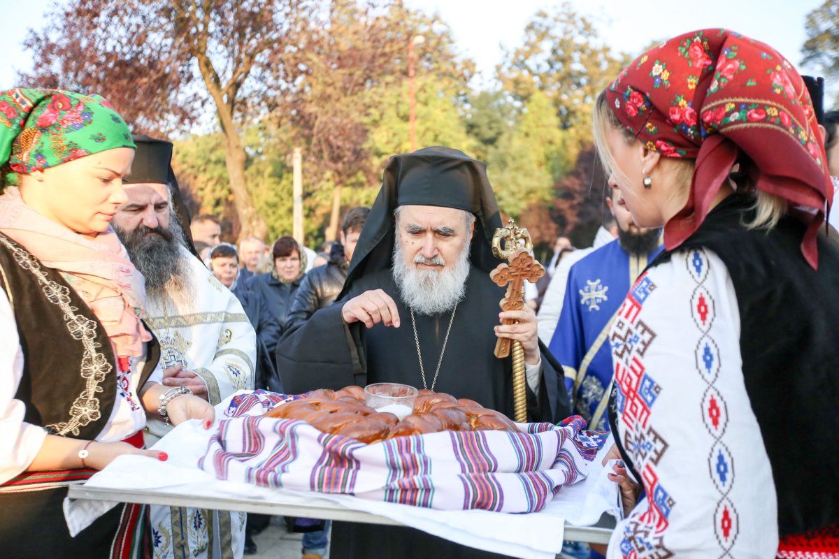 Slujirile ierarhilor din Mitropolia Banatului 51406