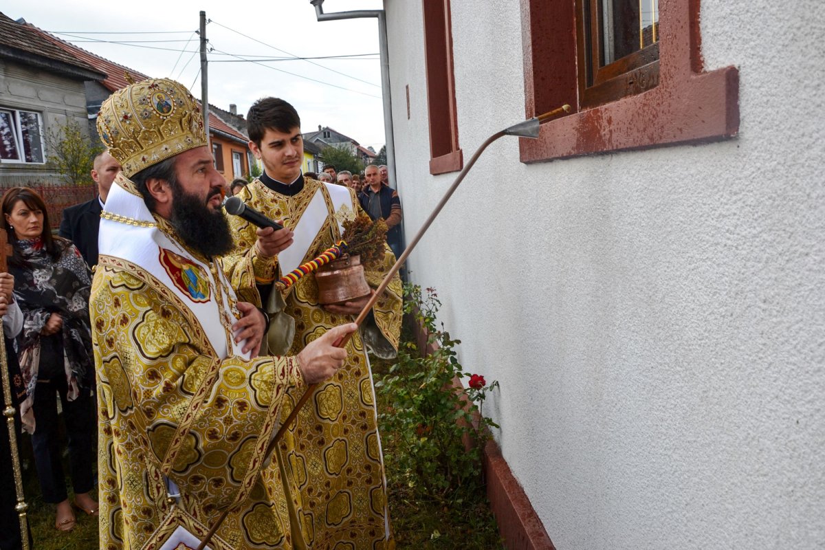 Slujirile ierarhilor din Mitropolia Banatului 51410