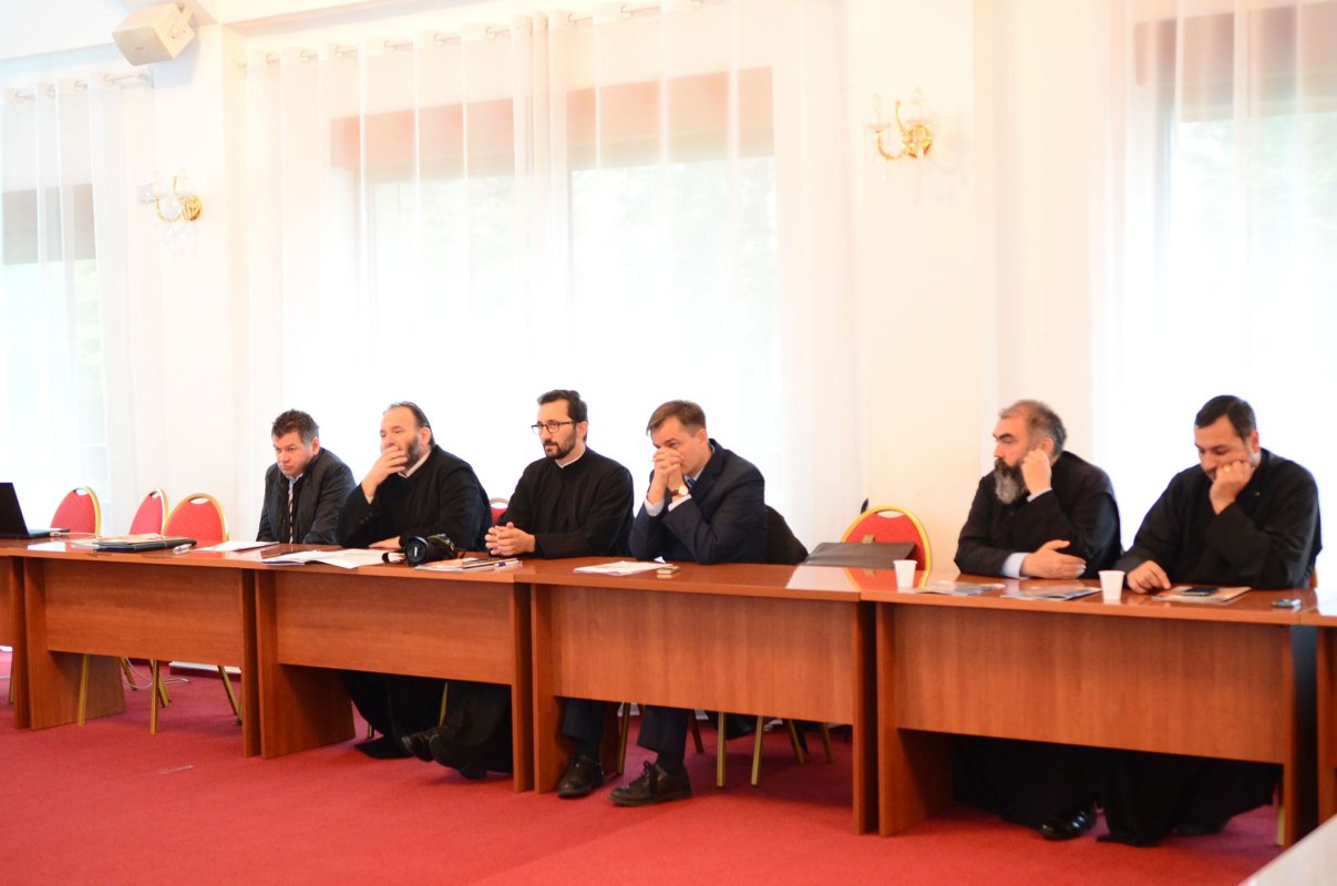 Noi iniţiative pentru dezvoltarea lucrării sociale 51282