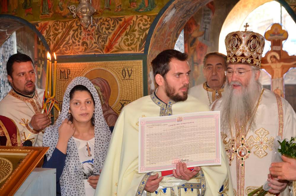 Un nou preot la Parohia Ostrovul Corbului 51325