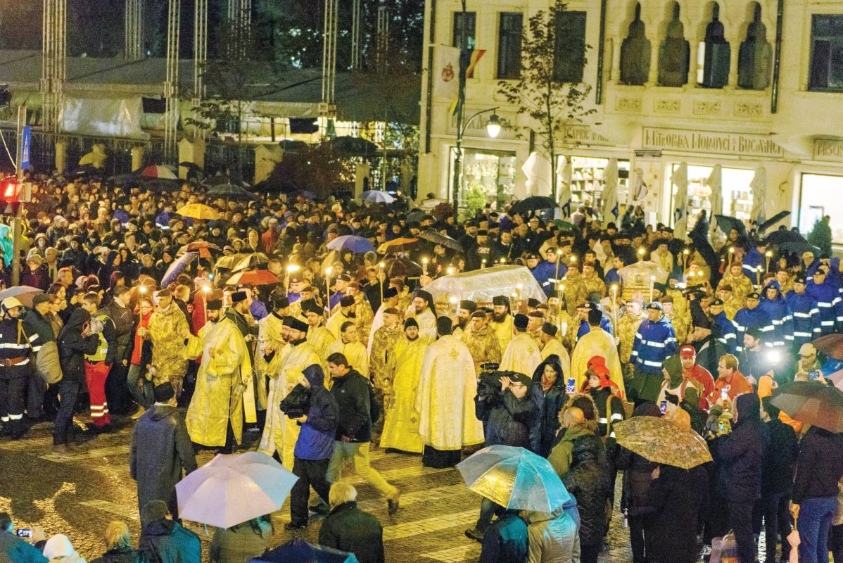 Cod portocaliu de evlavie pe „Calea Sfinţilor“ 51198