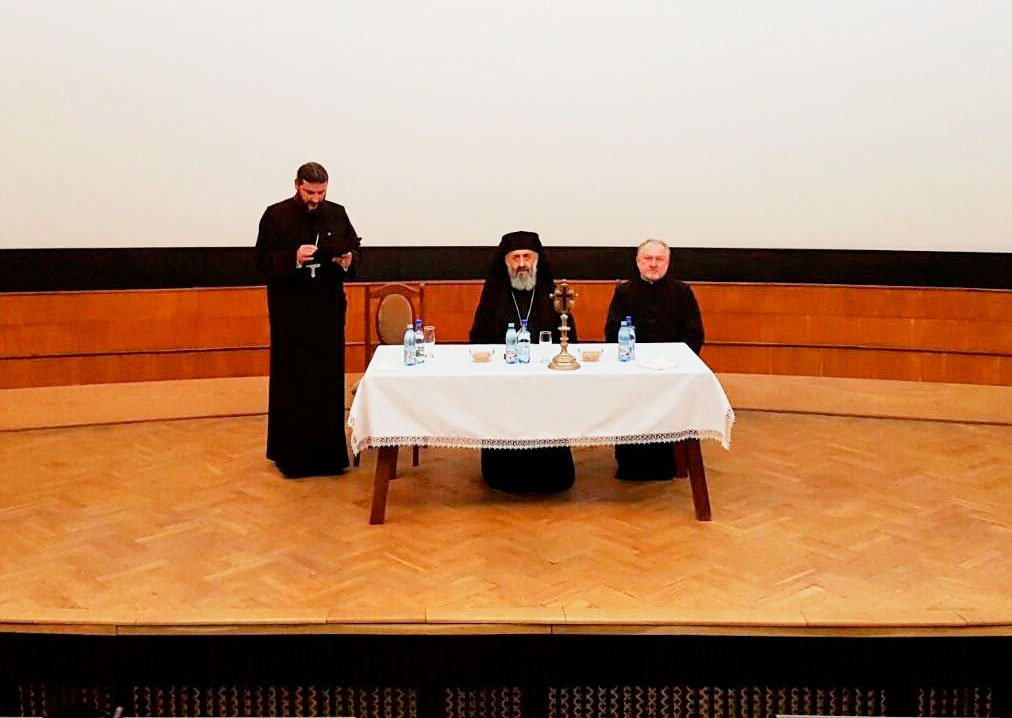 Conferinţele de toamnă continuă în eparhiile transilvane 51251