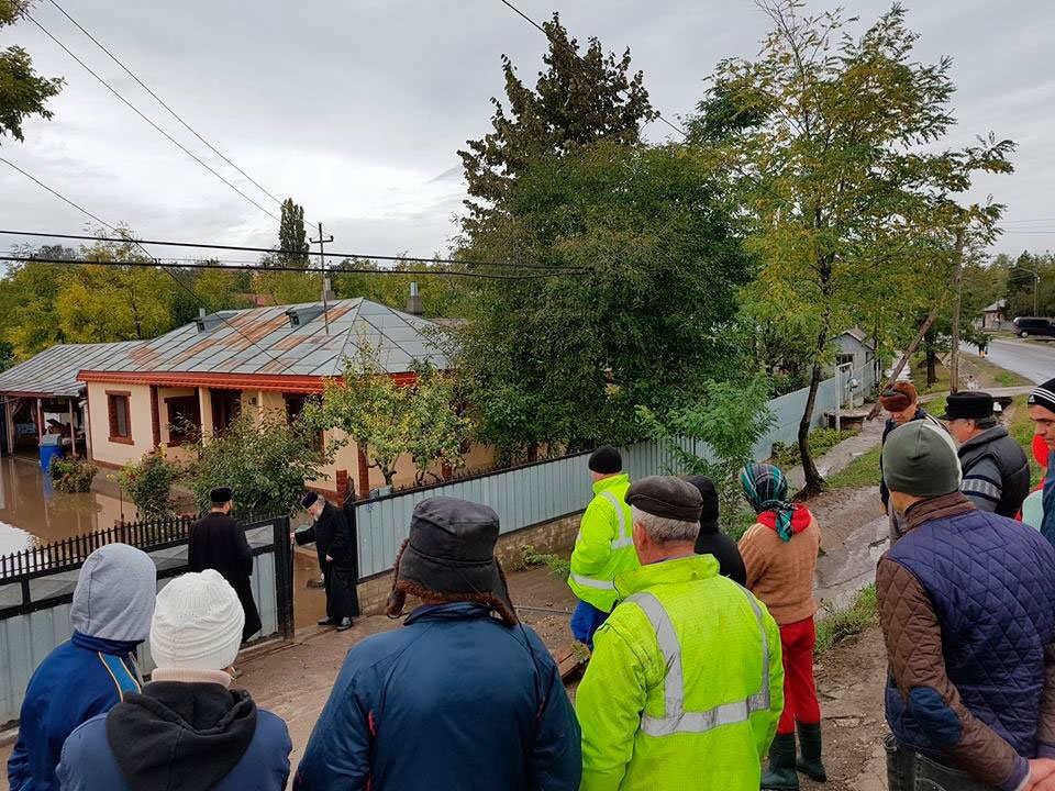 Solidaritate pentru persoanele sinistrate din judeţul Galaţi 51166