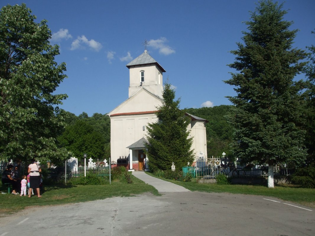 Praznicul Sfintei Parascheva în Mitropolia Olteniei 51122