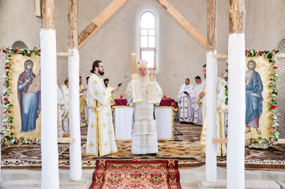 Sfânta Parascheva, cinstită la Dobrești 50977