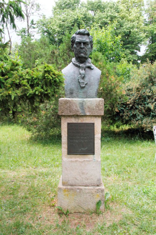 Sadoveanu, între provocările lumii și valorile Ortodoxiei 50955