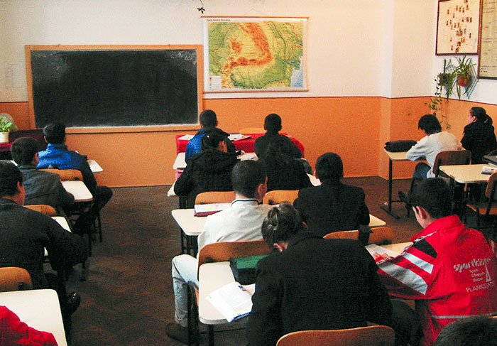 Școlarii cu autism primesc circa 400 de lei pe lună 50870