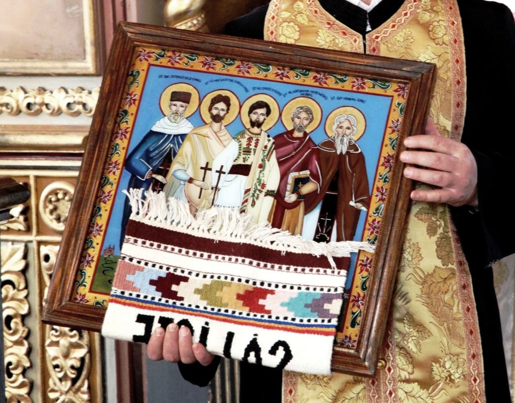 Hramul Sfinţilor ardeleni, în Mărginimea Sibiului 50772