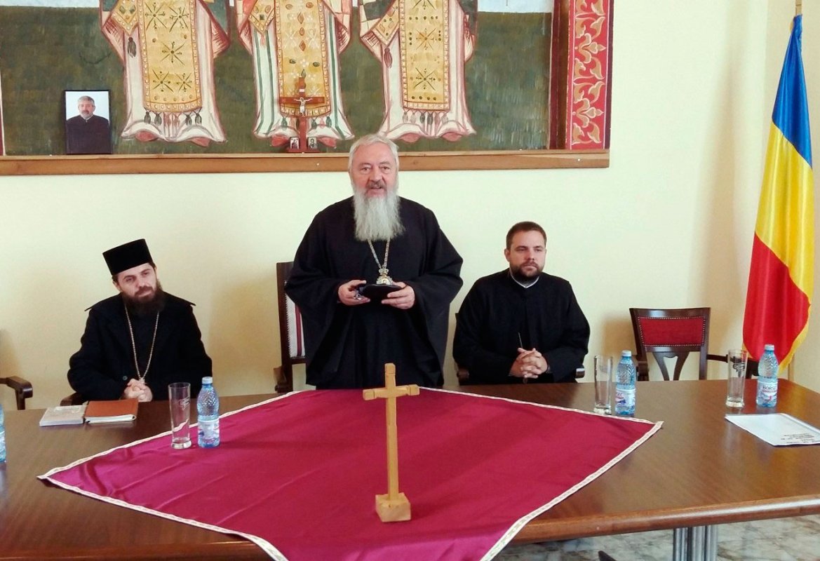 Conferinţa preoţească de toamnă din Protopopiatul Huedin 50638