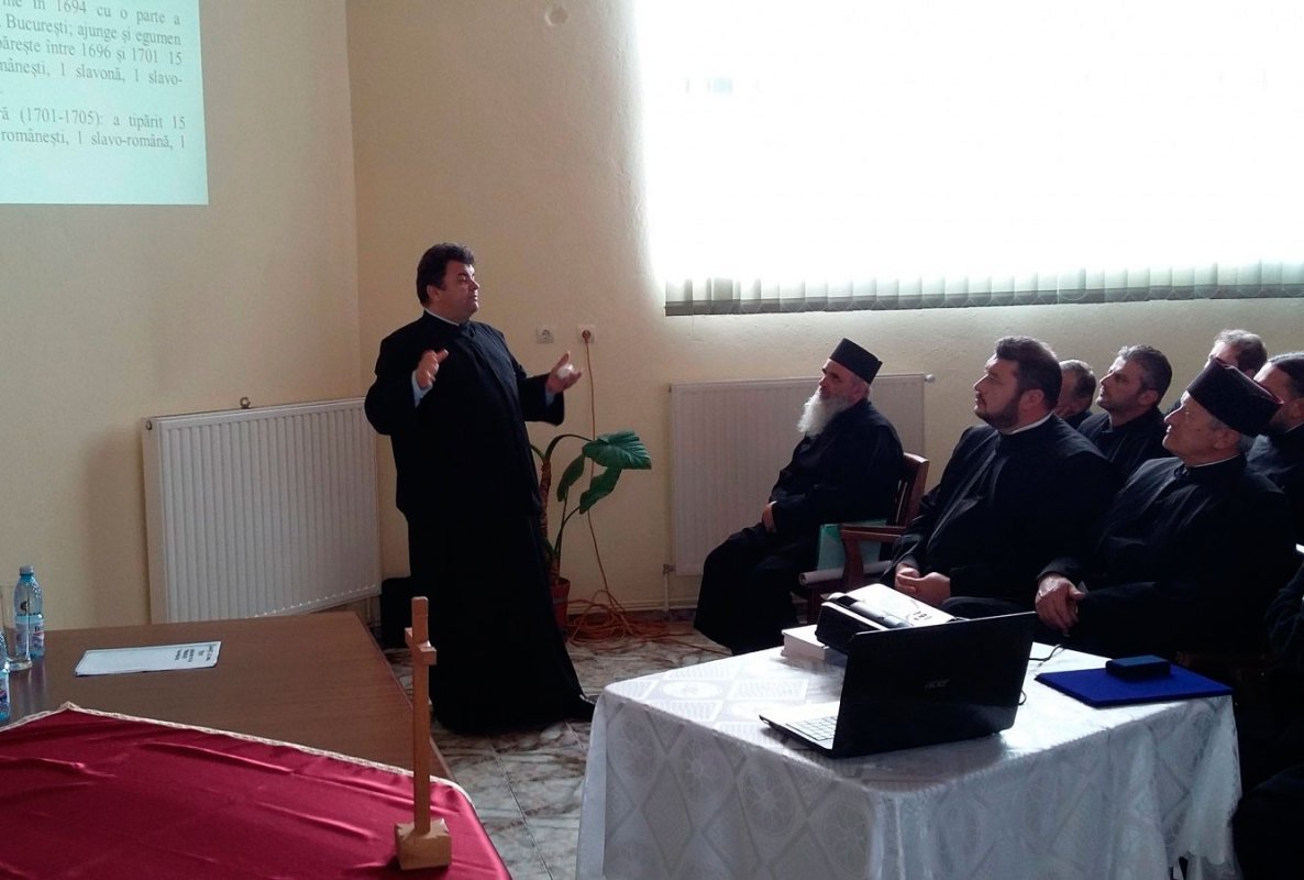 Conferinţa preoţească de toamnă din Protopopiatul Huedin 50639