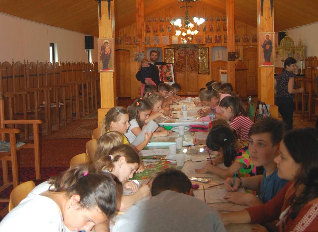 Inițiere în tainele icoanei la Parohia Timișoara-Blașcovici 50656