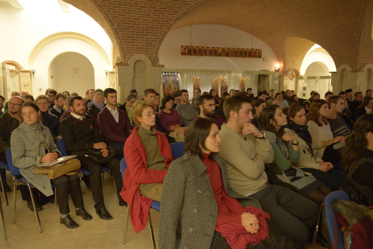 „Lumea Patericului nu este nimic altceva decât împlinirea dumnezeieştilor Evanghelii“ 50631