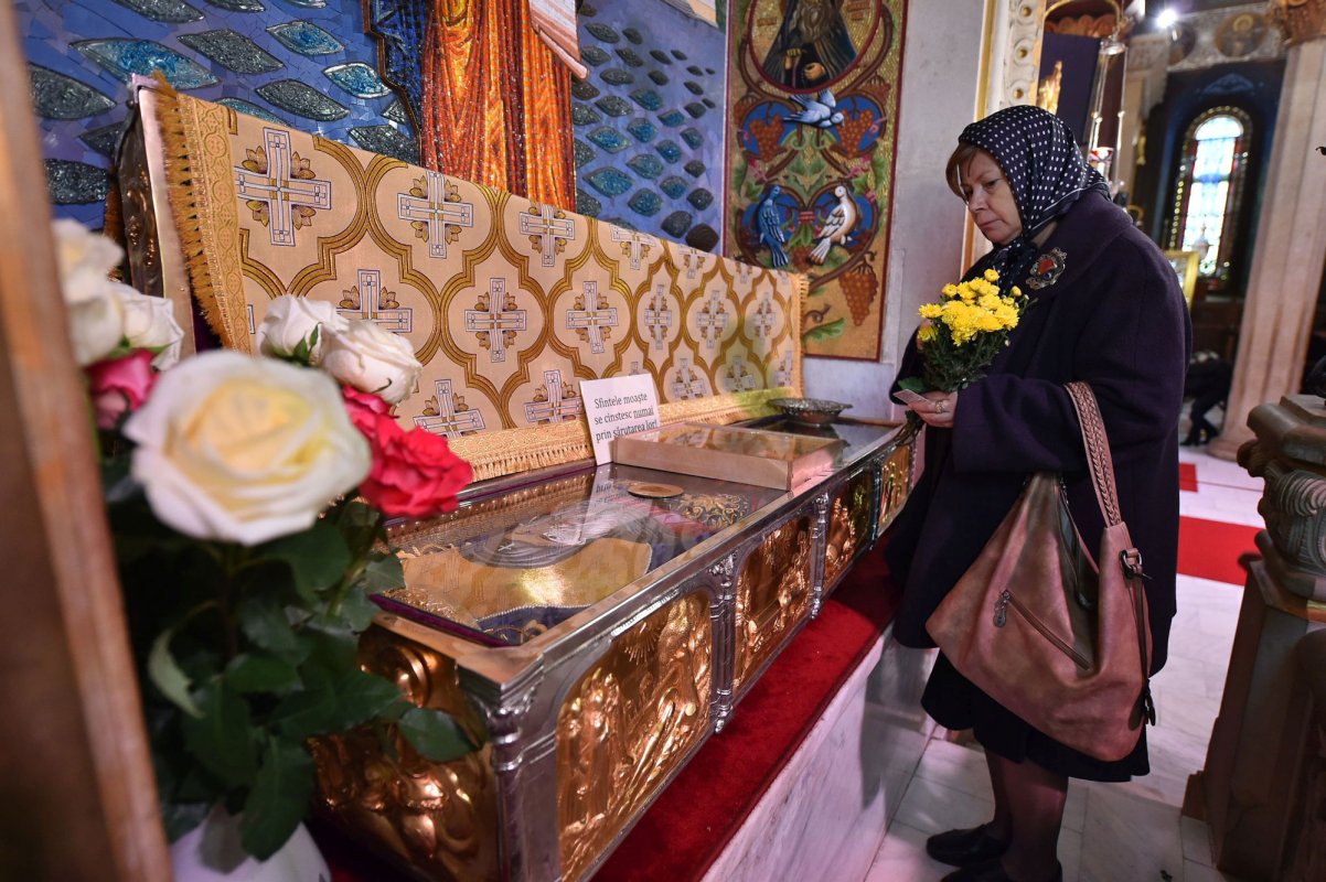 Pelerinajul la sărbătoarea Sfântului Cuvios Dimitrie cel Nou, Ocrotitorul Bucureştilor, 22-28 octombrie 2016 50678