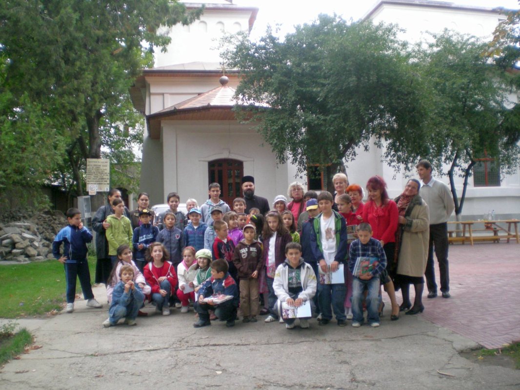 Liturghia și filantropia în concretul vieții sociale 50622